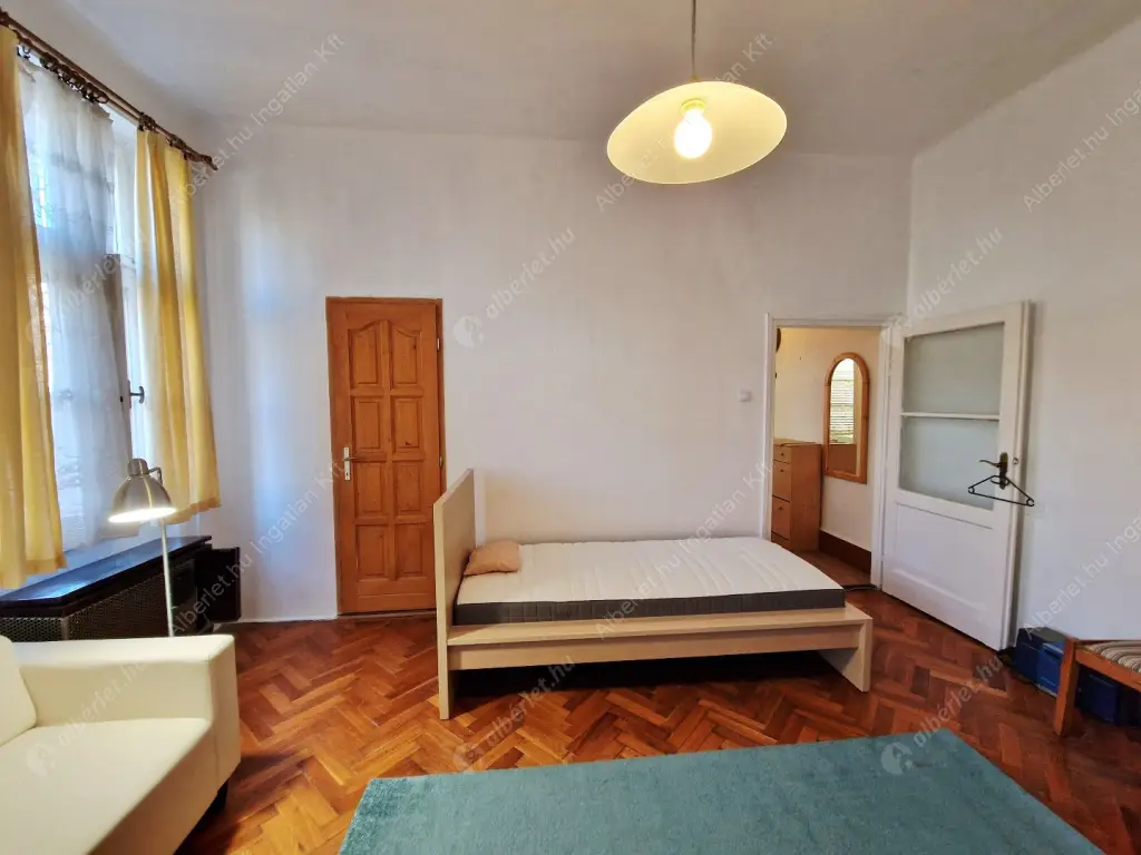 Kiadó albérlet 210000 Ft/hó áron: Budapest, I. kerület  Avar utca. Mérete: 39 nm, 1 szobás | Alberlet.hu - 6577382