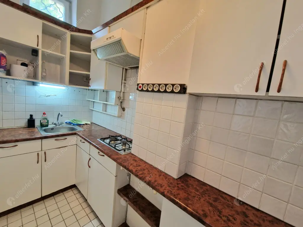 Kiadó albérlet 210000 Ft/hó áron: Budapest, I. kerület  Avar utca. Mérete: 39 nm, 1 szobás | Alberlet.hu - 6577393