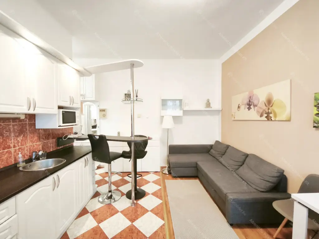 Kiadó albérlet 230000 Ft/hó áron: Budapest, I. kerület  Avar utca. Mérete: 40 nm, 2 szobás | Alberlet.hu - 6685751