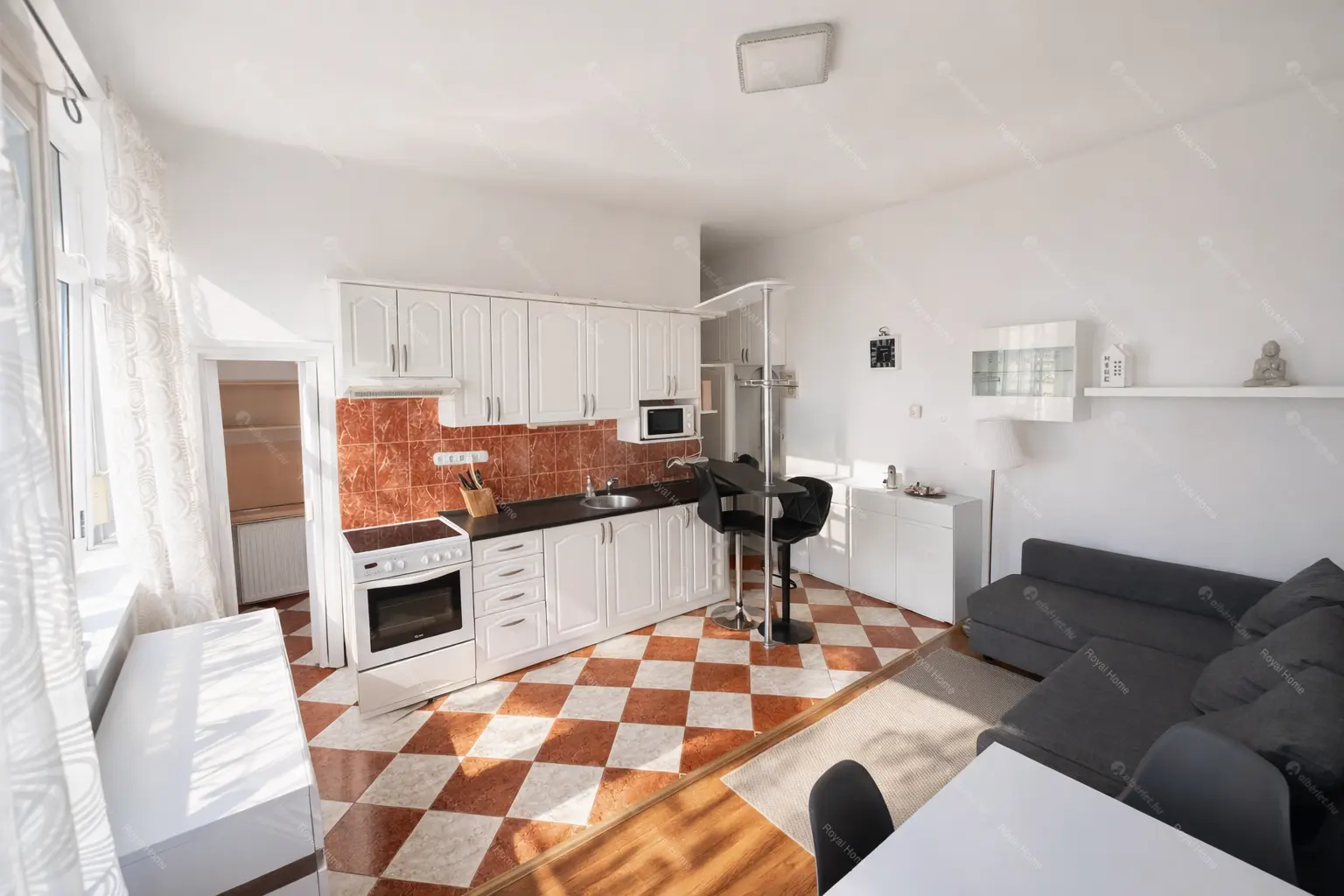 Kiadó albérlet 220000 Ft/hó áron: Budapest, I. kerület  Avar utca. Mérete: 42 nm, 2 szobás | Alberlet.hu - 6689173