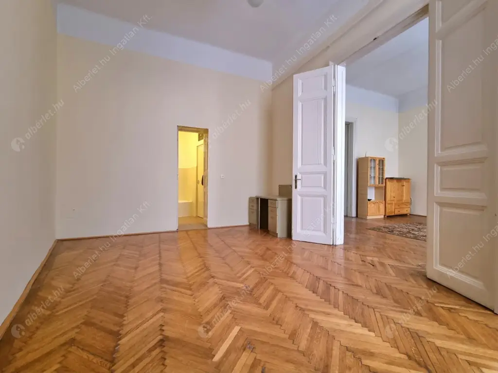 Kiadó albérlet 249000 Ft/hó áron: Budapest, I. kerület  Batthyány tér. Mérete: 74 nm, 2 szobás | Alberlet.hu - 6561651