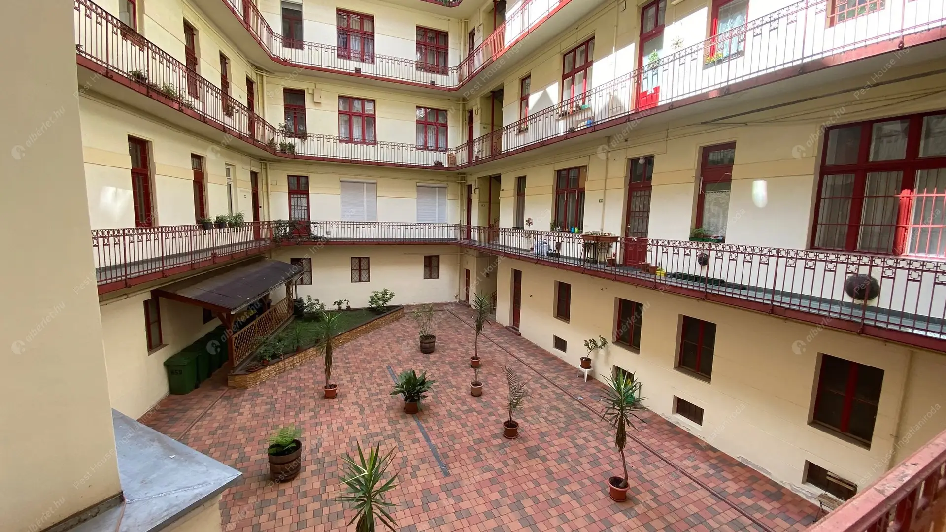 Kiadó albérlet 435000 Ft/hó áron: Budapest, I. kerület  Batthyány utca. Mérete: 100 nm, 3 szobás | Alberlet.hu - 6453557