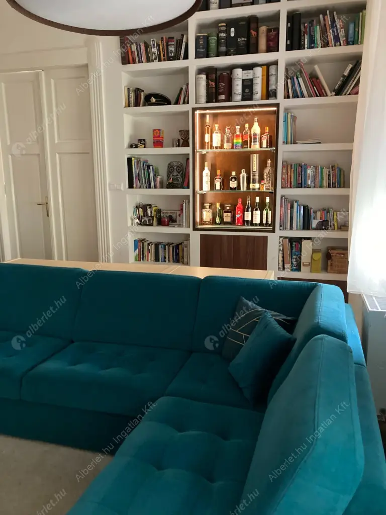 Kiadó albérlet 650000 Ft/hó áron: Budapest, I. kerület  Batthyány utca. Mérete: 105 nm, 3 szobás | Alberlet.hu - 6615846