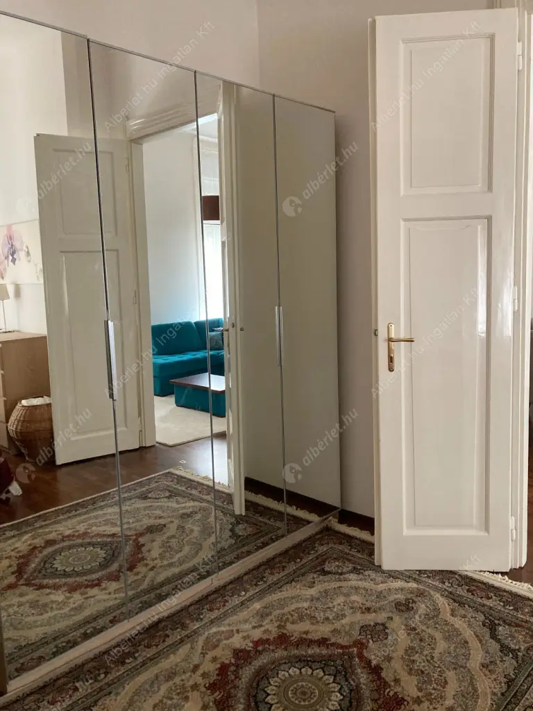 Kiadó albérlet 650000 Ft/hó áron: Budapest, I. kerület  Batthyány utca. Mérete: 105 nm, 3 szobás | Alberlet.hu - 6615850