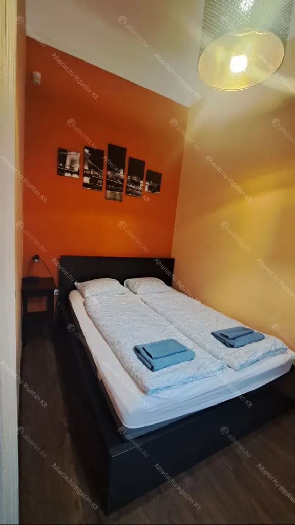 Kiadó albérlet 300000 Ft/hó áron: Budapest, I. kerület  Batthyány utca. Mérete: 53 nm, 2 szobás | Alberlet.hu - 6698514