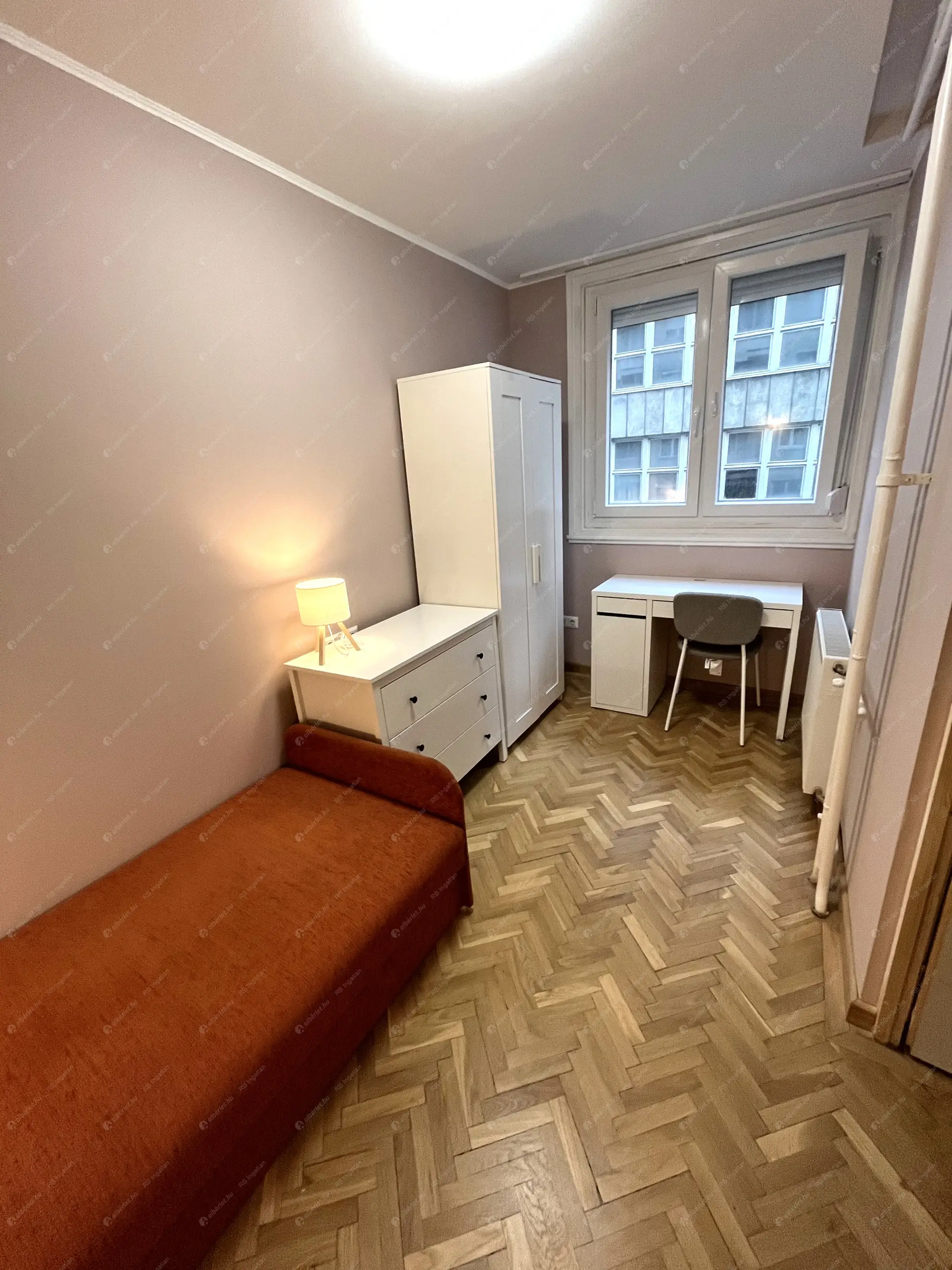 Kiadó albérlet 350000 Ft/hó áron: Budapest, I. kerület  Batthyány utca. Mérete: 60 nm, 2 szobás | Alberlet.hu - 6554225