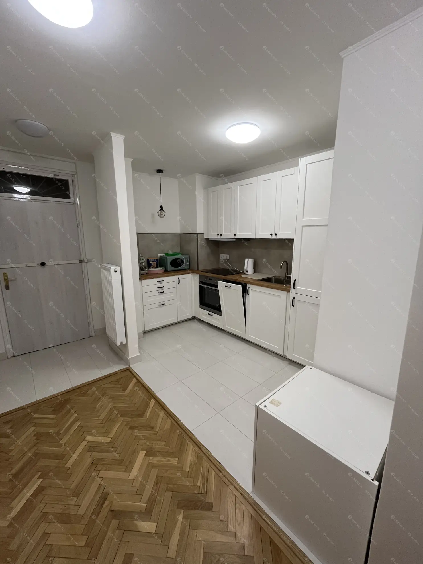 Kiadó albérlet 350000 Ft/hó áron: Budapest, I. kerület  Batthyány utca. Mérete: 60 nm, 2 szobás | Alberlet.hu - 6554247