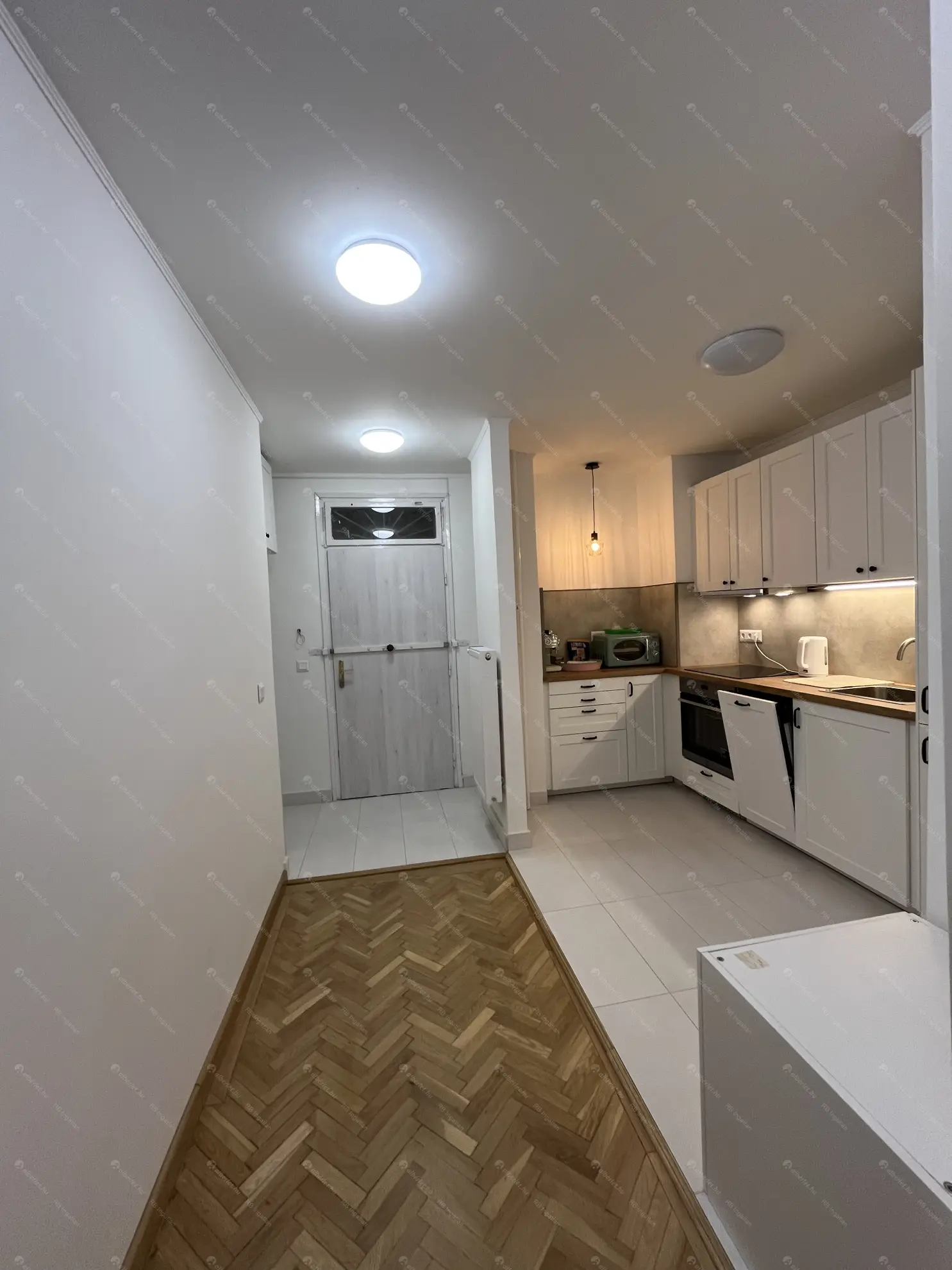 Kiadó albérlet 350000 Ft/hó áron: Budapest, I. kerület  Batthyány utca. Mérete: 60 nm, 2 szobás | Alberlet.hu - 6554251