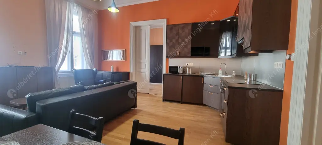 Kiadó albérlet 440000 Ft/hó áron: Budapest, I. kerület  Batthyány utca. Mérete: 72 nm, 3 szobás | Alberlet.hu - 6516830