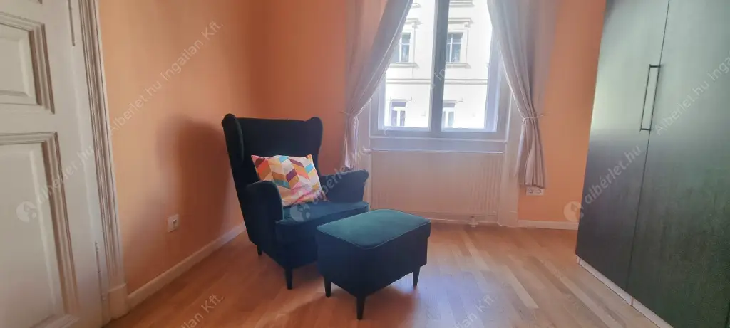 Kiadó albérlet 440000 Ft/hó áron: Budapest, I. kerület  Batthyány utca. Mérete: 72 nm, 3 szobás | Alberlet.hu - 6516841