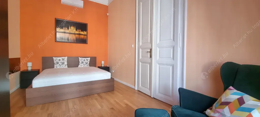 Kiadó albérlet 440000 Ft/hó áron: Budapest, I. kerület  Batthyány utca. Mérete: 72 nm, 3 szobás | Alberlet.hu - 6615626