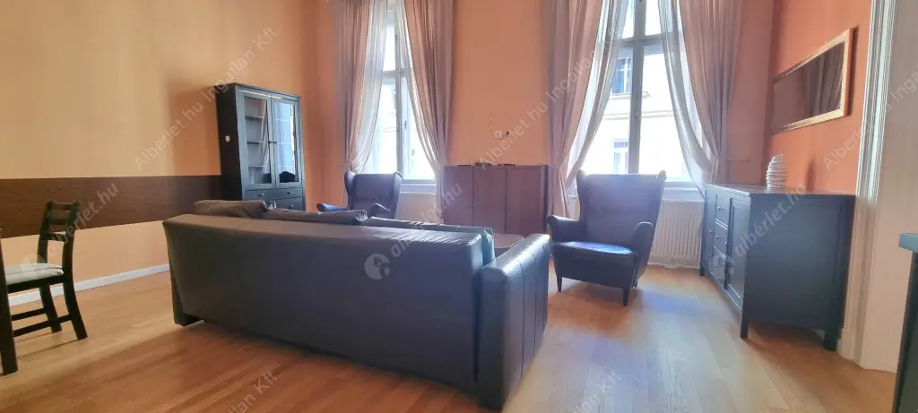 Kiadó albérlet 440000 Ft/hó áron: Budapest, I. kerület  Batthyány utca. Mérete: 72 nm, 3 szobás | Alberlet.hu - 6615634