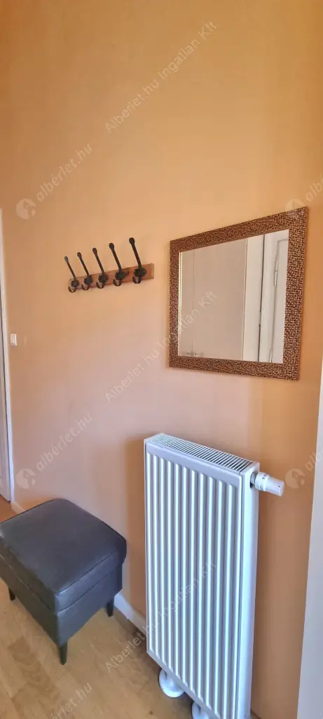 Kiadó albérlet 440000 Ft/hó áron: Budapest, I. kerület  Batthyány utca. Mérete: 72 nm, 3 szobás | Alberlet.hu - 6615637