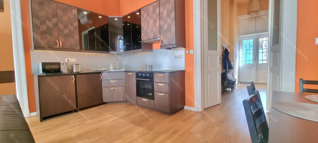 Kiadó albérlet 440000 Ft/hó áron: Budapest, I. kerület  Batthyány utca. Mérete: 72 nm, 3 szobás | Alberlet.hu - 6708907