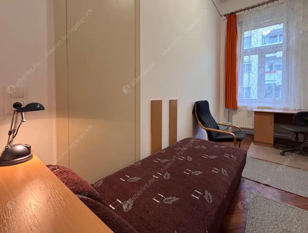 Kiadó albérlet 299000 Ft/hó áron: Budapest, I. kerület  Batthyány utca. Mérete: 73 nm, 3 szobás | Alberlet.hu - 6594011