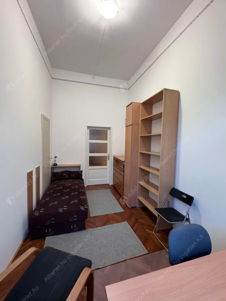 Kiadó albérlet 299000 Ft/hó áron: Budapest, I. kerület  Batthyány utca. Mérete: 73 nm, 3 szobás | Alberlet.hu - 6610319