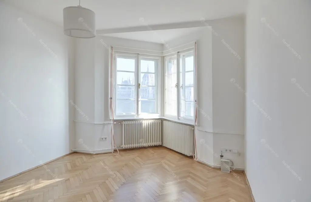 Kiadó albérlet 215000 Ft/hó áron: Budapest, I. kerület  Bem  rakpart . Mérete: 31 nm, 2 szobás | Alberlet.hu - 6659477