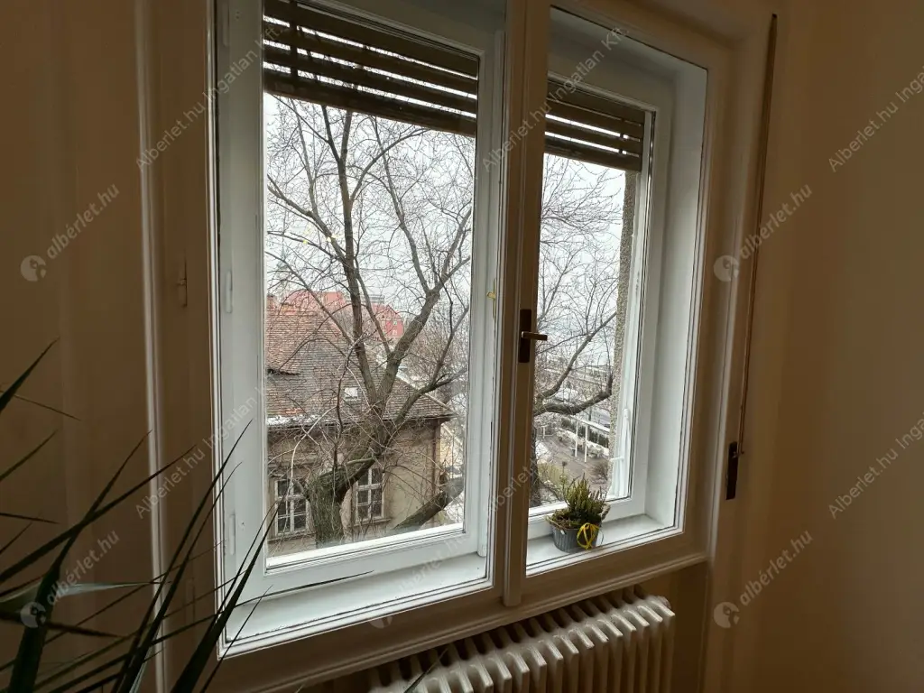 Kiadó albérlet 880000 Ft/hó áron: Budapest, I. kerület  Bem rakpart. Mérete: 125 nm, 4 szobás | Alberlet.hu - 6633452