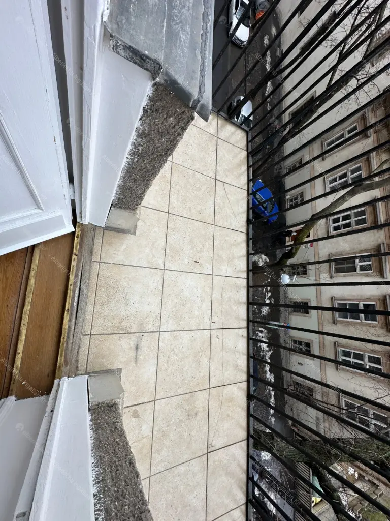 Kiadó albérlet 849000 Ft/hó áron: Budapest, I. kerület  Bem rakpart. Mérete: 125 nm, 4 szobás | Alberlet.hu - 6682295