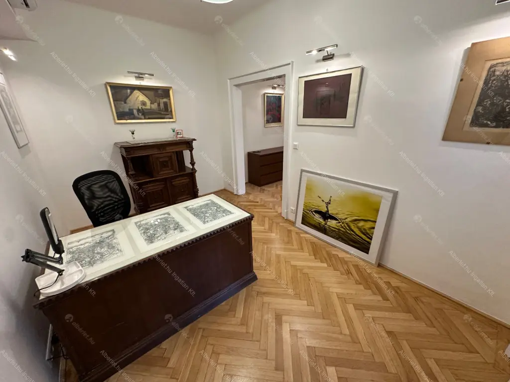 Kiadó albérlet 849000 Ft/hó áron: Budapest, I. kerület  Bem rakpart. Mérete: 125 nm, 4 szobás | Alberlet.hu - 6682307