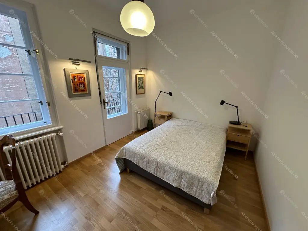 Kiadó albérlet 849000 Ft/hó áron: Budapest, I. kerület  Bem rakpart. Mérete: 125 nm, 4 szobás | Alberlet.hu - 6682313