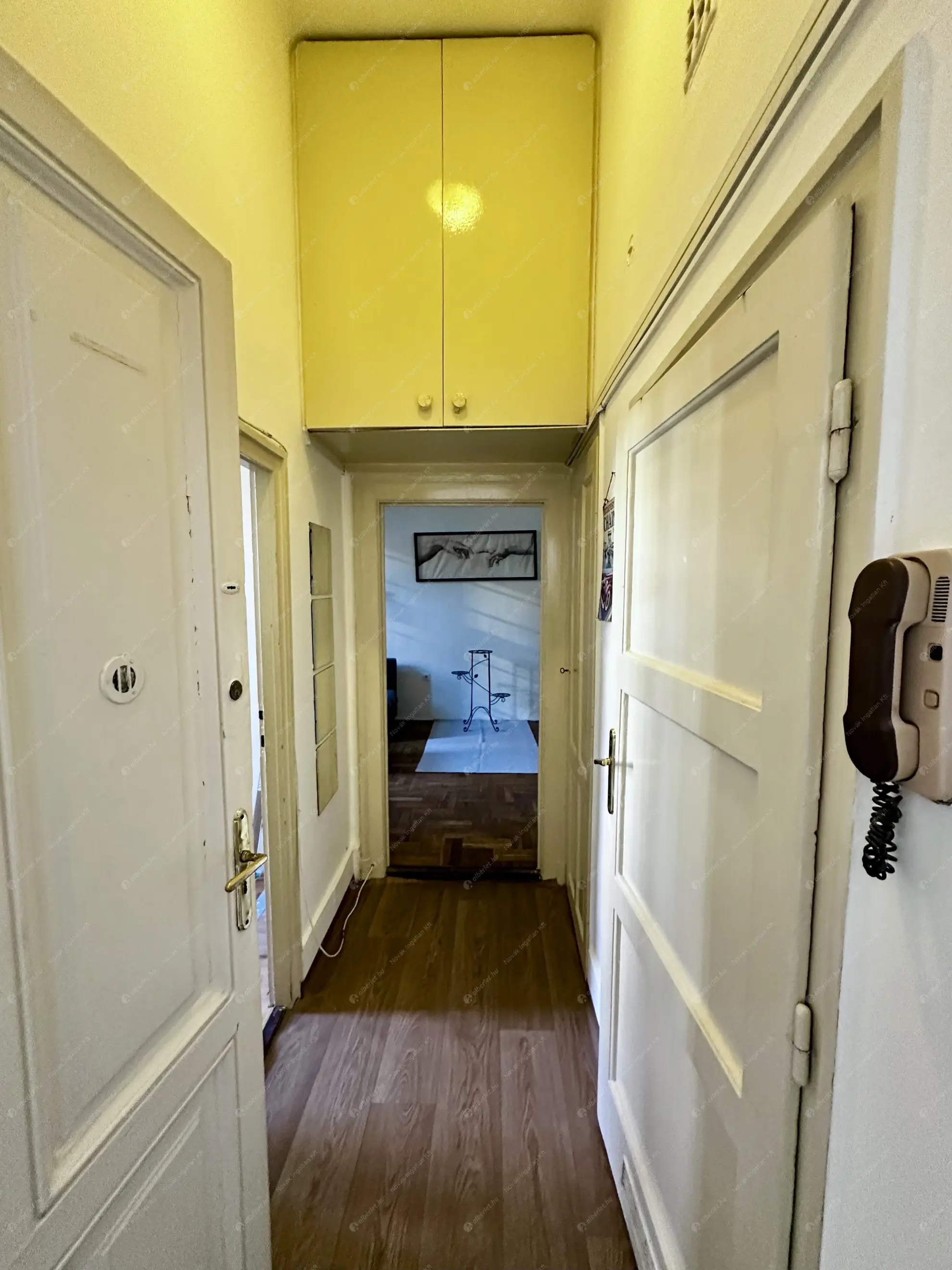 Kiadó albérlet 245000 Ft/hó áron: Budapest, I. kerület  Bem rakpart. Mérete: 35 nm, 2 szobás | Alberlet.hu - 6575245