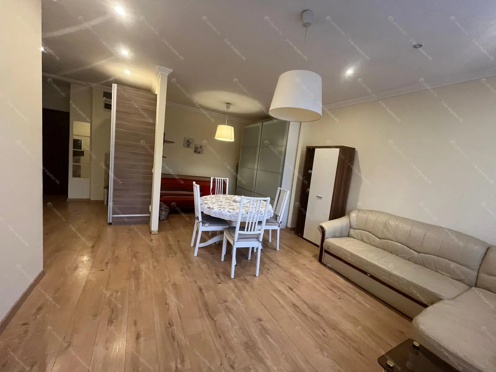 Kiadó albérlet 270000 Ft/hó áron: Budapest, I. kerület  Bem rakpart. Mérete: 50 nm, 2 szobás | Alberlet.hu - 6687759