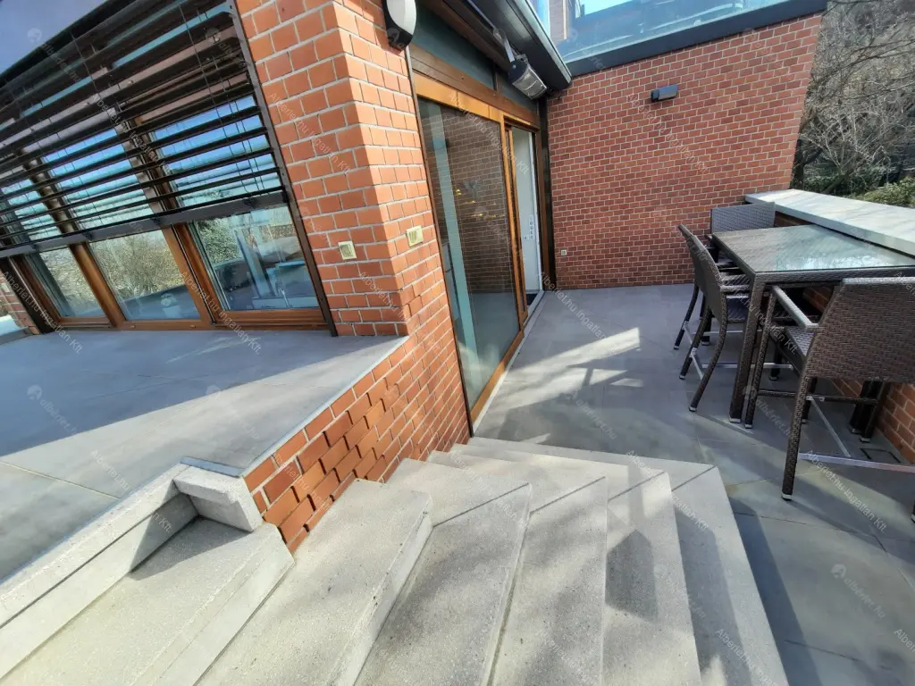 Kiadó albérlet 1700000 Ft/hó áron: Budapest, I. kerület  Bérc utca. Mérete: 160 nm, 5 szobás | Alberlet.hu - 6681692