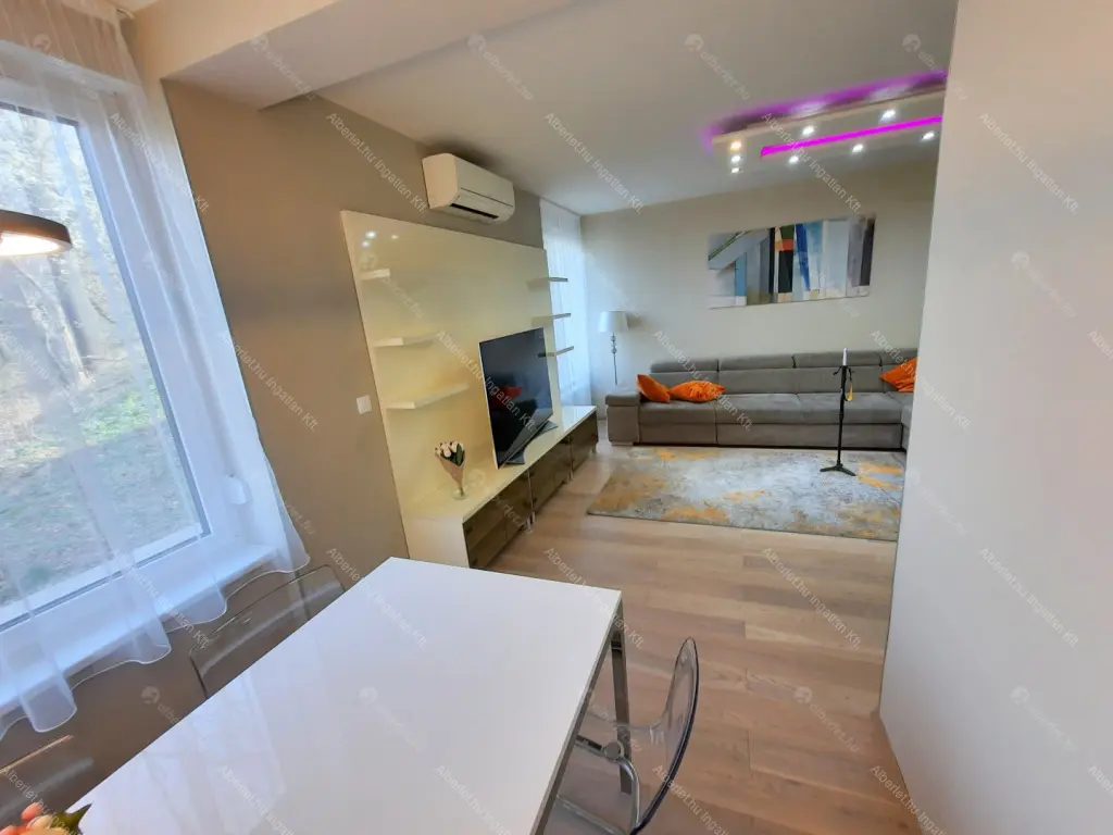 Kiadó albérlet 1700000 Ft/hó áron: Budapest, I. kerület  Bérc utca. Mérete: 160 nm, 5 szobás | Alberlet.hu - 6681700