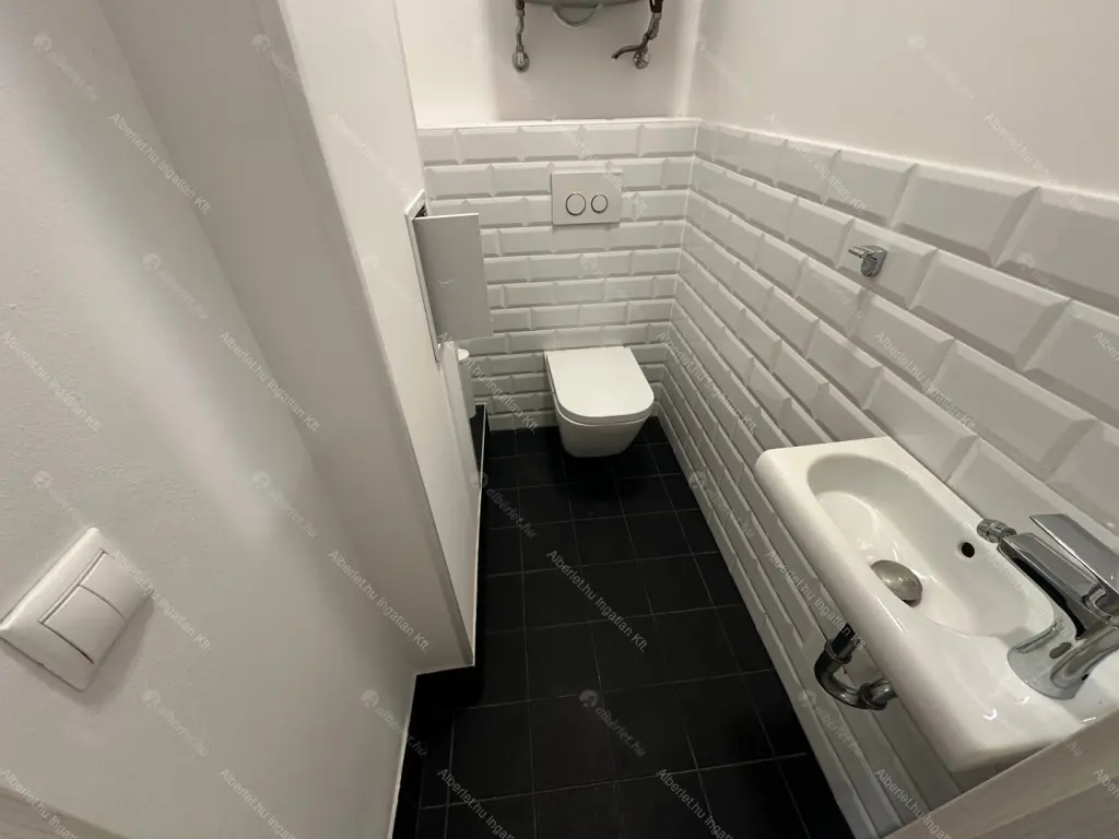 Kiadó albérlet 400000 Ft/hó áron: Budapest, I. kerület  Csalogány utca. Mérete: 65 nm, 3 szobás | Alberlet.hu - 6643072