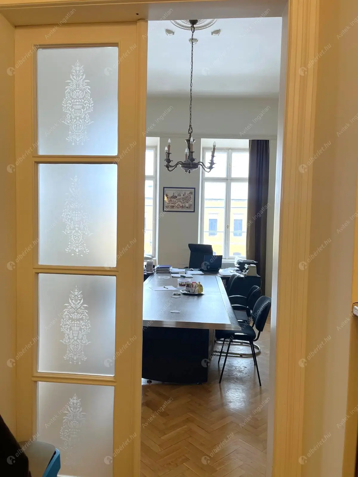 Kiadó albérlet 572000 Ft/hó áron: Budapest, I. kerület  Dísz tér. Mérete: 80 nm, 2 szobás | Alberlet.hu - 6638648