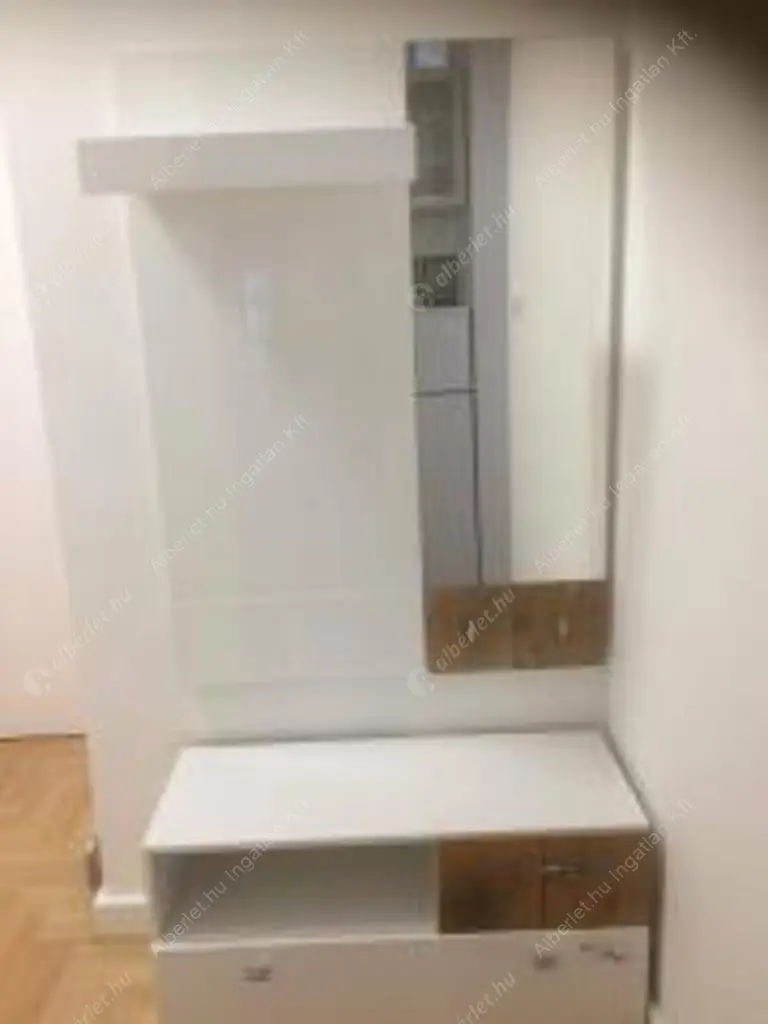 Kiadó albérlet 240000 Ft/hó áron: Budapest, I. kerület  Donáti utca. Mérete: 44 nm, 1 szobás | Alberlet.hu - 6575896