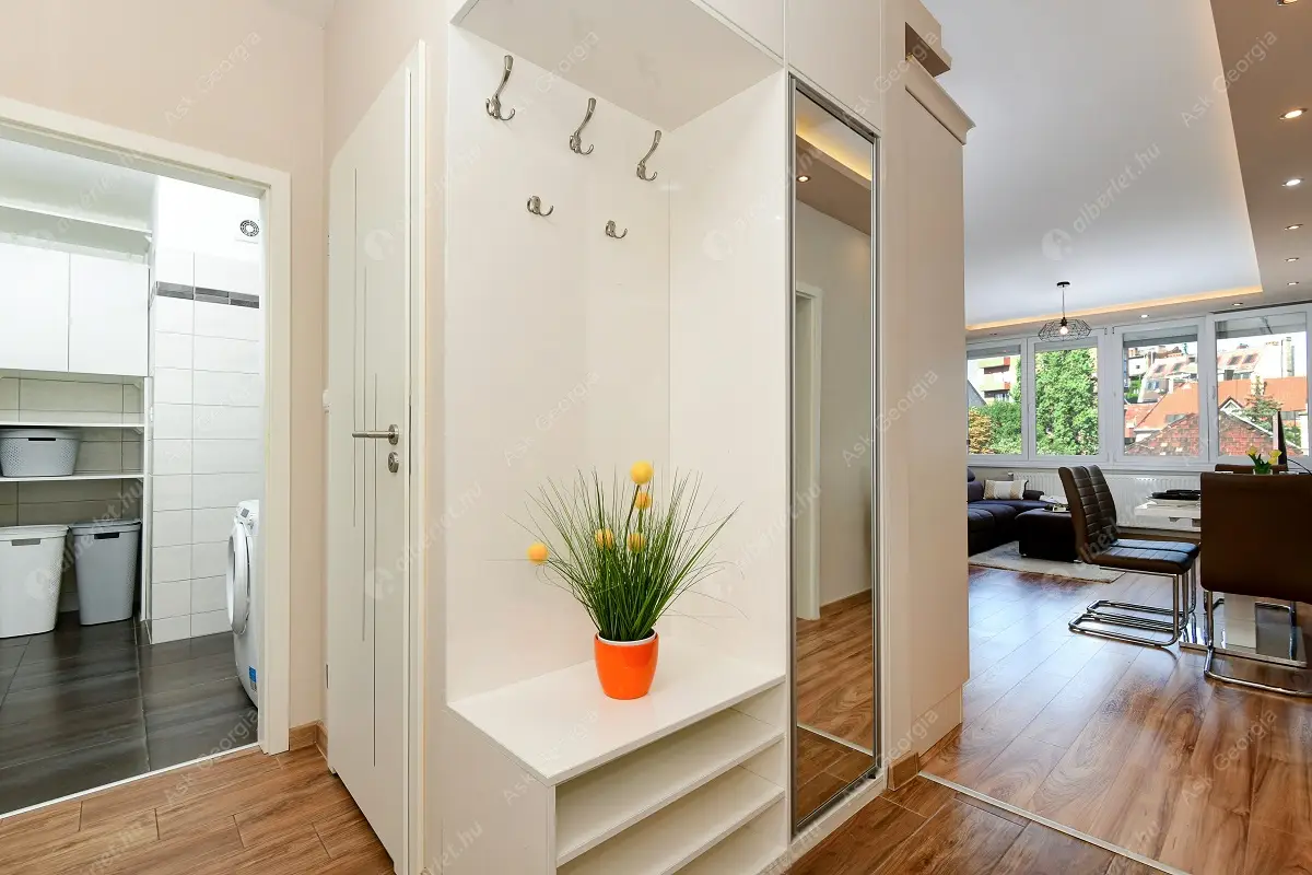 Kiadó albérlet 370000 Ft/hó áron: Budapest, I. kerület  Donáti utca. Mérete: 67 nm, 3 szobás | Alberlet.hu - 6301699