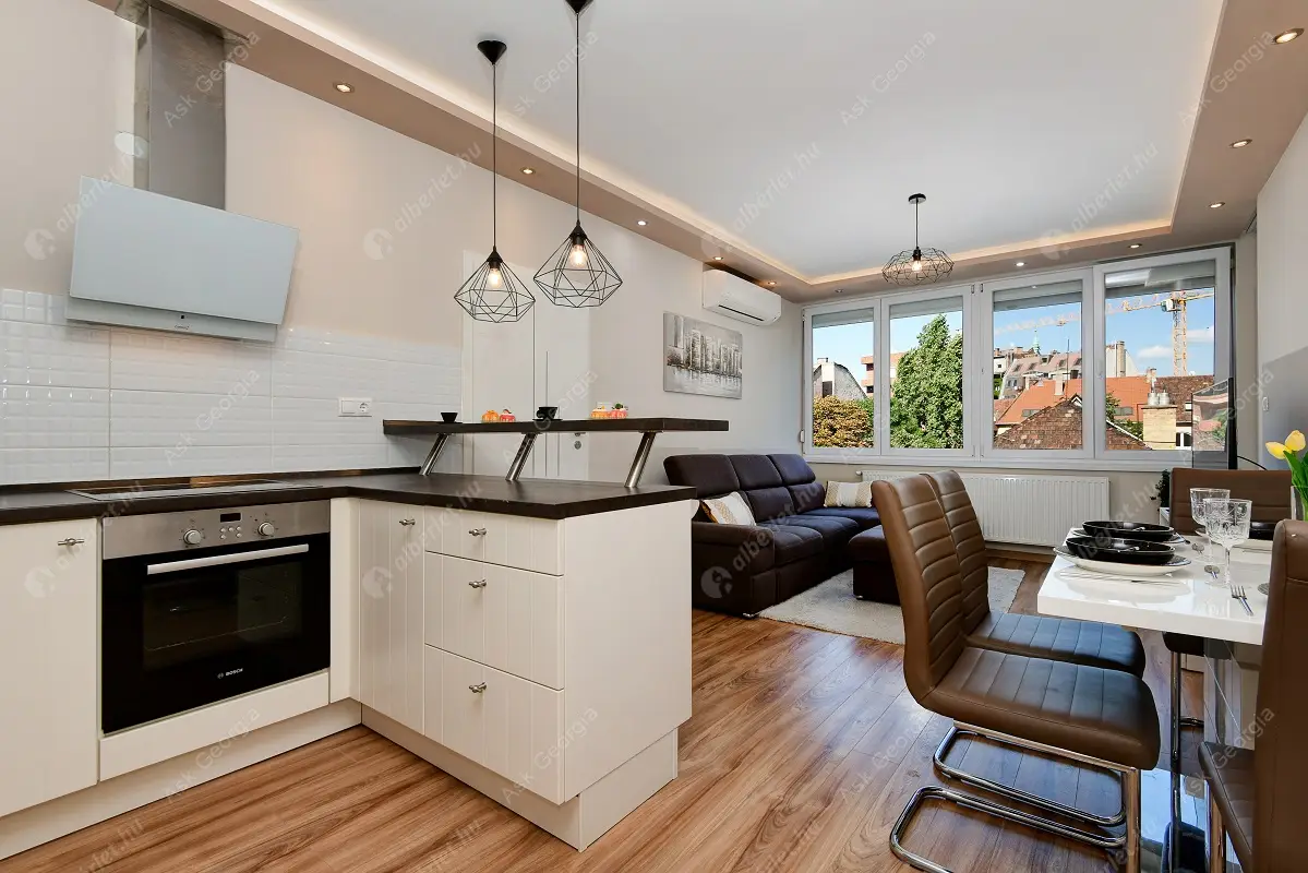 Kiadó albérlet 370000 Ft/hó áron: Budapest, I. kerület  Donáti utca. Mérete: 67 nm, 3 szobás | Alberlet.hu - 6301700