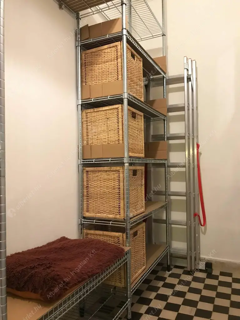 Kiadó albérlet 380000 Ft/hó áron: Budapest, I. kerület  Donáti utca. Mérete: 91 nm, 3 szobás | Alberlet.hu - 6604309