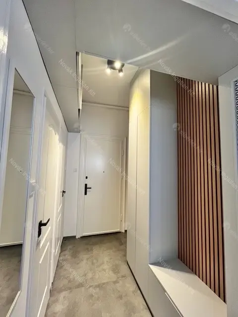 Kiadó albérlet 200000 Ft/hó áron: Budapest, I. kerület  Fenyő utca. Mérete: 30 nm, 1 szobás | Alberlet.hu - 6690594