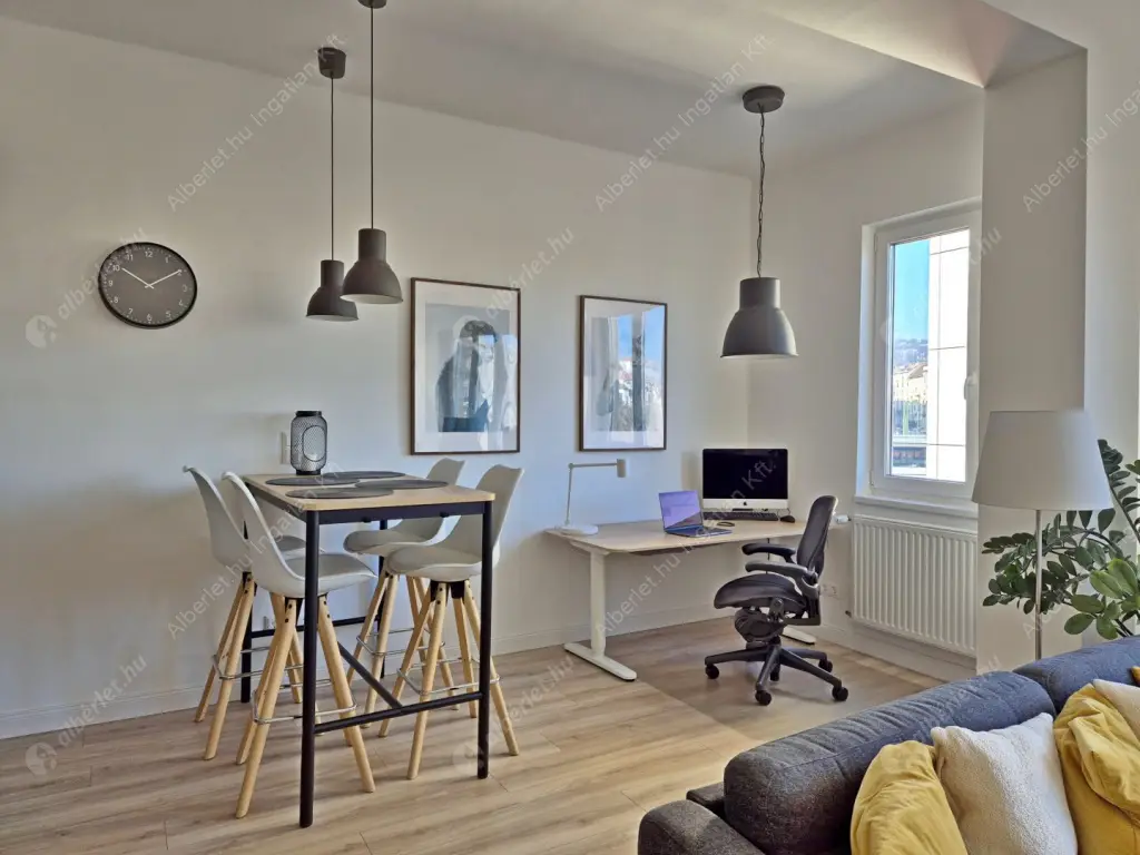 Kiadó albérlet 350000 Ft/hó áron: Budapest, I. kerület  Feszty Árpád utca. Mérete: 57 nm, 2 szobás | Alberlet.hu - 6607349