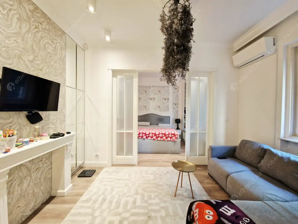 Kiadó albérlet 310000 Ft/hó áron: Budapest, I. kerület  Fiath János utca. Mérete: 48 nm, 2 szobás | Alberlet.hu - 6581364