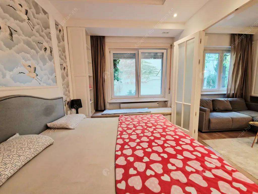 Kiadó albérlet 310000 Ft/hó áron: Budapest, I. kerület  Fiath János utca. Mérete: 48 nm, 2 szobás | Alberlet.hu - 6581368