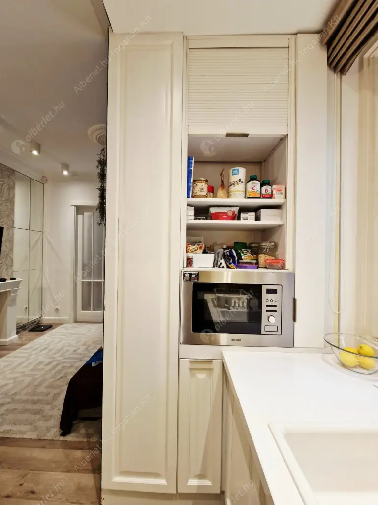 Kiadó albérlet 310000 Ft/hó áron: Budapest, I. kerület  Fiath János utca. Mérete: 48 nm, 2 szobás | Alberlet.hu - 6581379