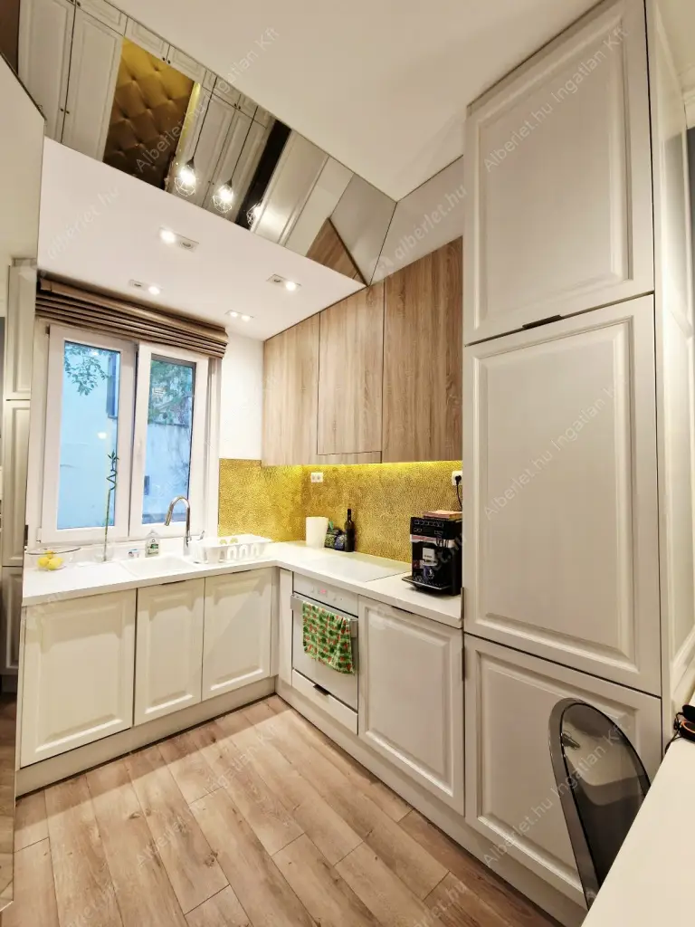 Kiadó albérlet 310000 Ft/hó áron: Budapest, I. kerület  Fiath János utca. Mérete: 48 nm, 2 szobás | Alberlet.hu - 6581381