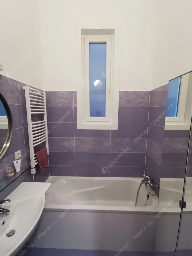 Kiadó albérlet 499000 Ft/hó áron: Budapest, I. kerület  Fő utca. Mérete: 127 nm, 4 szobás | Alberlet.hu - 6585919