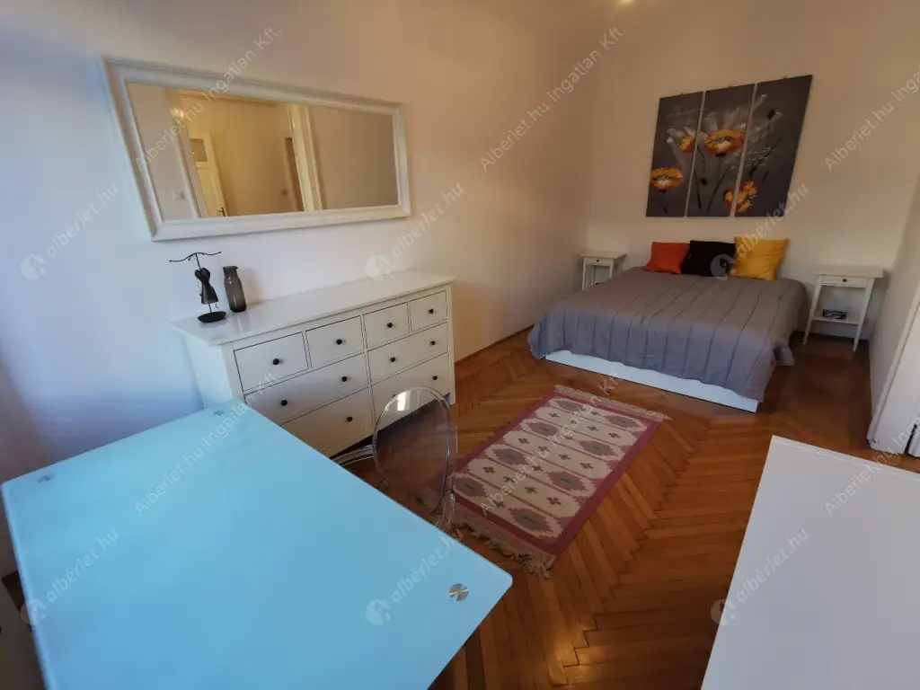 Kiadó albérlet 499000 Ft/hó áron: Budapest, I. kerület  Fő utca. Mérete: 127 nm, 4 szobás | Alberlet.hu - 6585928