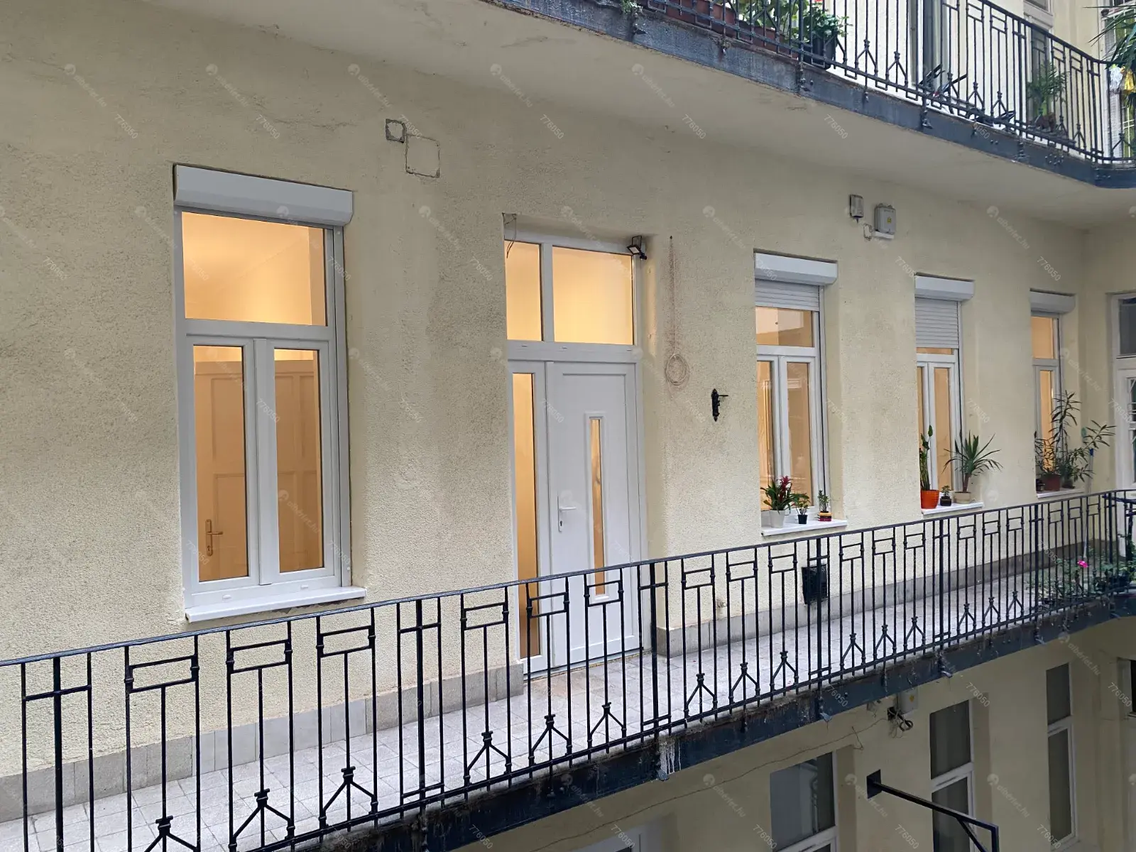 Kiadó albérlet 300000 Ft/hó áron: Budapest, I. kerület  Fő utca. Mérete: 55 nm, 3 szobás | Alberlet.hu - 6678928