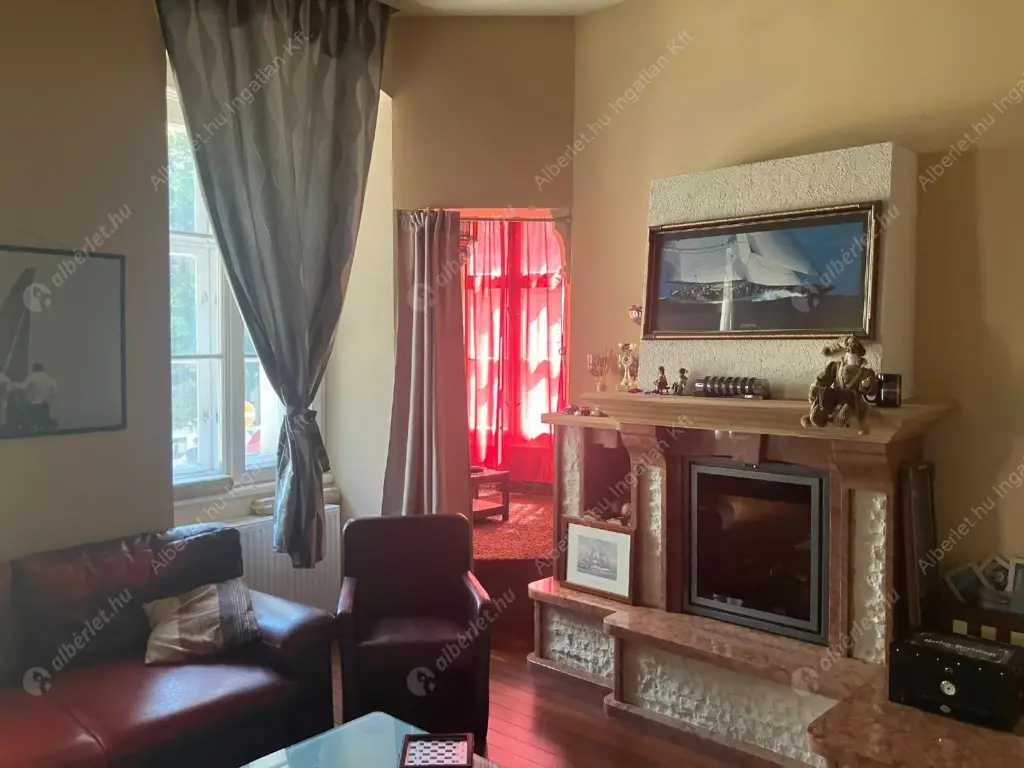 Kiadó albérlet 630000 Ft/hó áron: Budapest, I. kerület  Fő utca. Mérete: 96 nm, 2 szobás | Alberlet.hu - 6611683