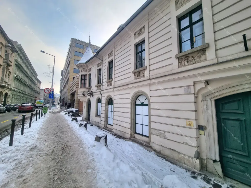 Kiadó albérlet 550000 Ft/hó áron: Budapest, I. kerület  Fő utca. Mérete: 96 nm, 3 szobás | Alberlet.hu - 6669447