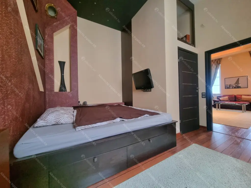 Kiadó albérlet 550000 Ft/hó áron: Budapest, I. kerület  Fő utca. Mérete: 96 nm, 3 szobás | Alberlet.hu - 6696761