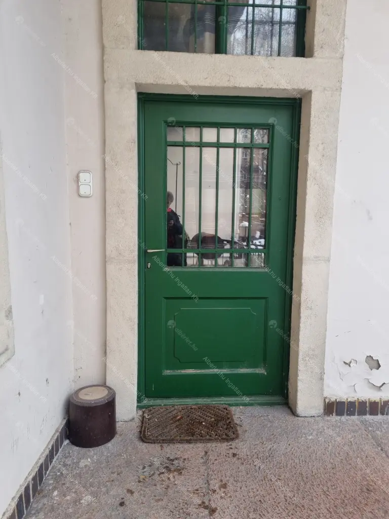 Kiadó albérlet 550000 Ft/hó áron: Budapest, I. kerület  Fő utca. Mérete: 96 nm, 3 szobás | Alberlet.hu - 6696773