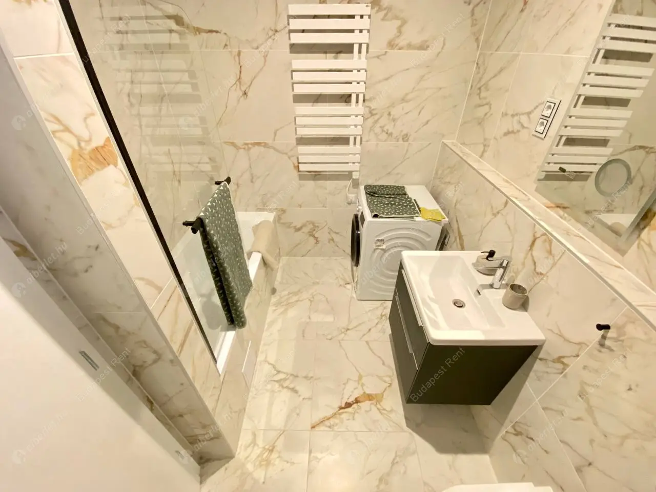 Kiadó albérlet 466000 Ft/hó áron: Budapest, I. kerület  Gellérthegy utca. Mérete: 53 nm, 2 szobás | Alberlet.hu - 6404048