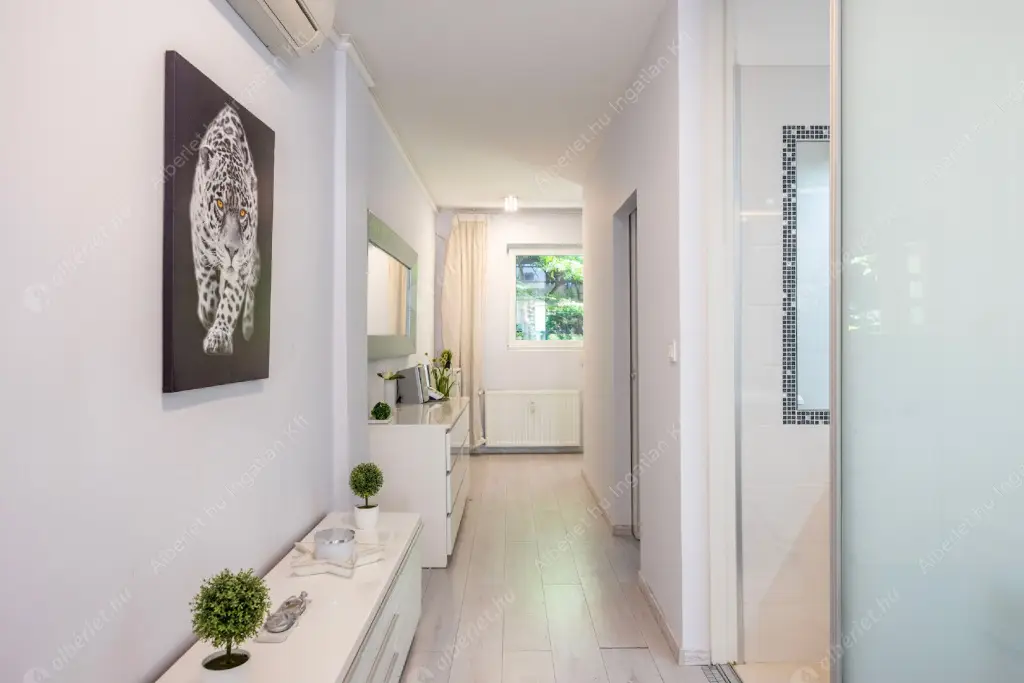 Kiadó albérlet 349000 Ft/hó áron: Budapest, I. kerület  Gellérthegy utca. Mérete: 55 nm, 1 szobás | Alberlet.hu - 6515199